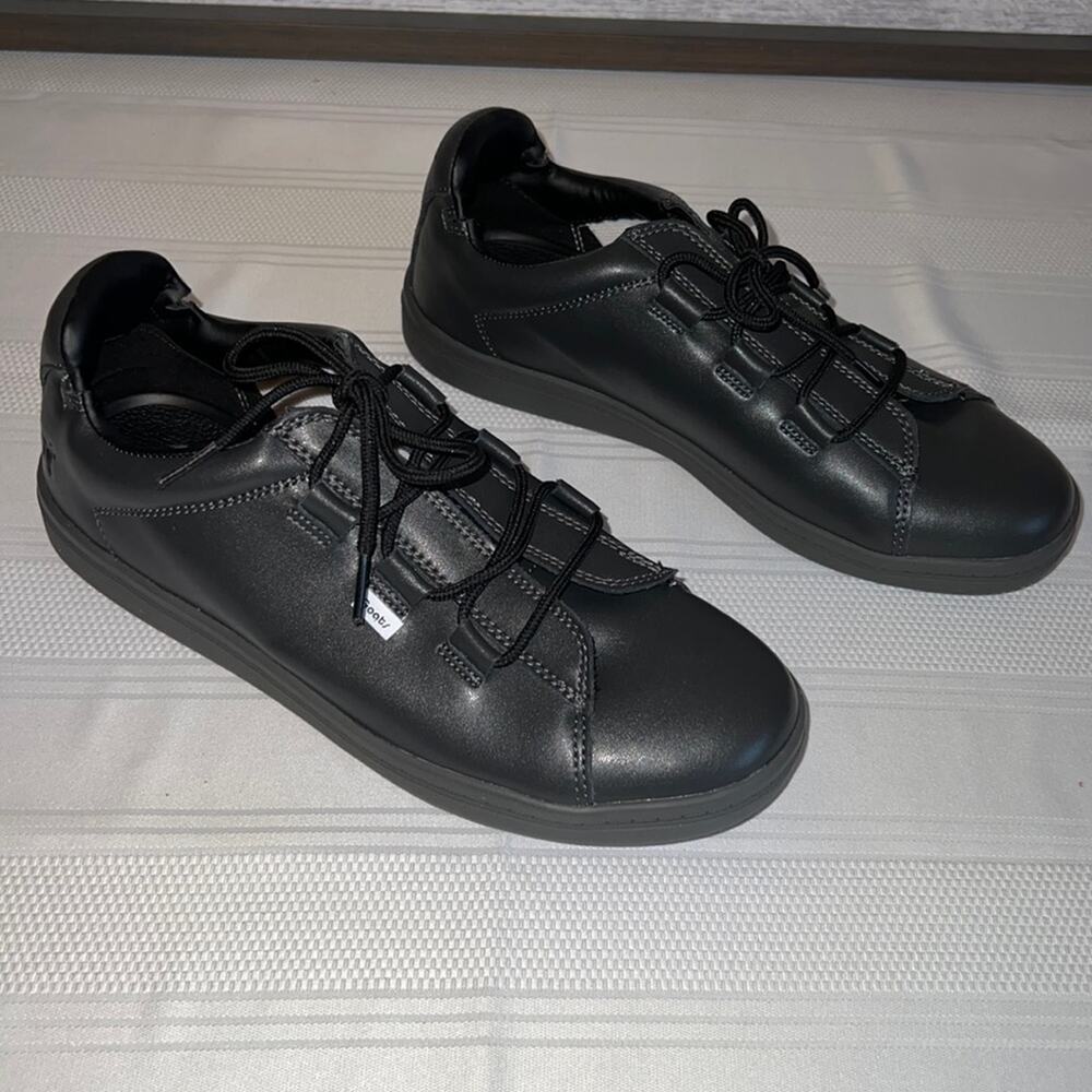 GOATS Black NatureTex 100% Recycled Bottle Sneakers NWOT
